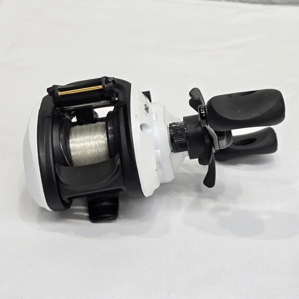 Abu Garcia Ike EZ Cast White Fishing Reel 3 Bearings 6:2:1 ratio IKEEZLP - Picture 3 of 12